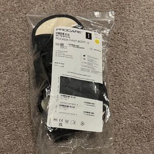 ProCare Rocker Cast Boot brand new in size small. New in package.